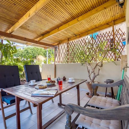 Serenity View - Traditional Village Apartment Kouses Exterior photo