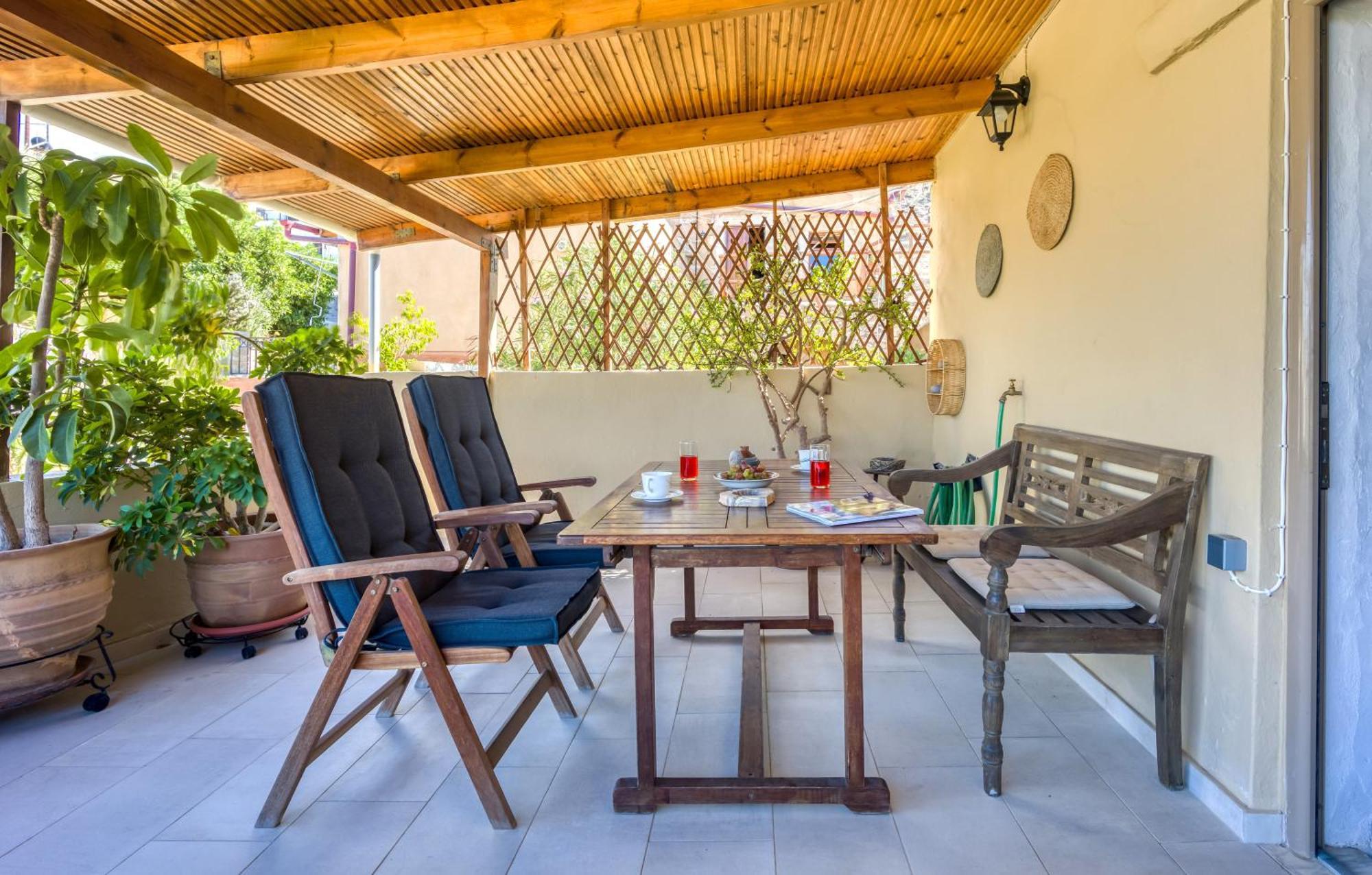 Serenity View - Traditional Village Apartment Kouses Exterior photo