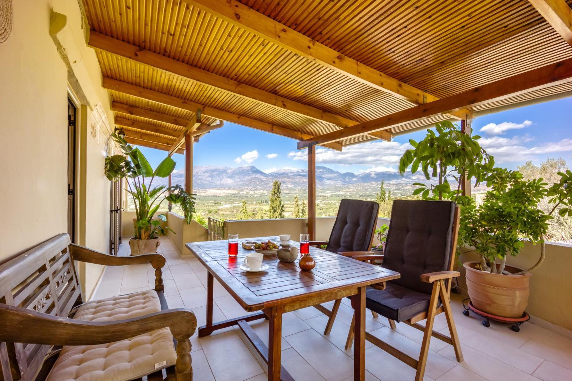 Serenity View - Traditional Village Apartment Kouses Exterior photo